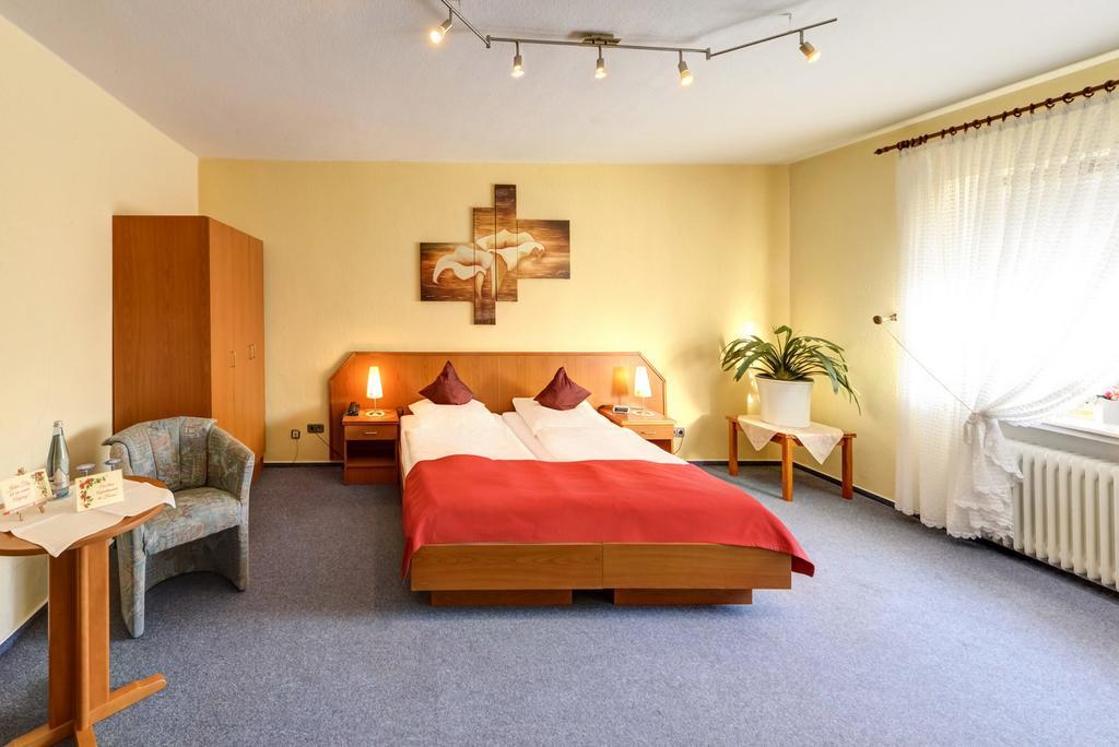 Hotel Restaurant Zum Werdersee Бремен Екстериор снимка