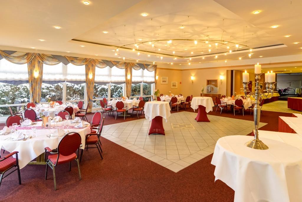 Hotel Restaurant Zum Werdersee Бремен Екстериор снимка